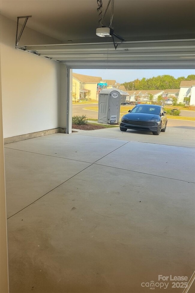 Building Photo - 4142 Steel Wy