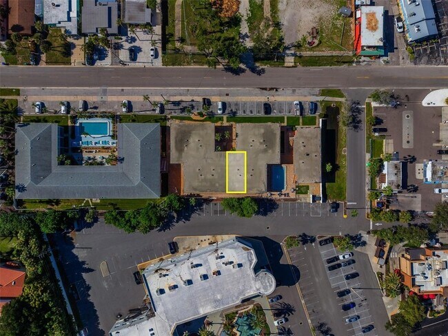 Building Photo - 121 46th Ave