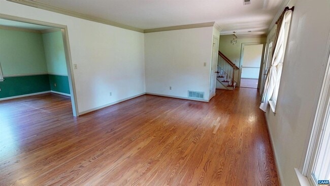 Building Photo - 2424 Holkham Dr