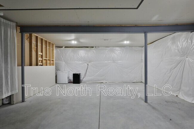 Building Photo - 2246 Koester Trce