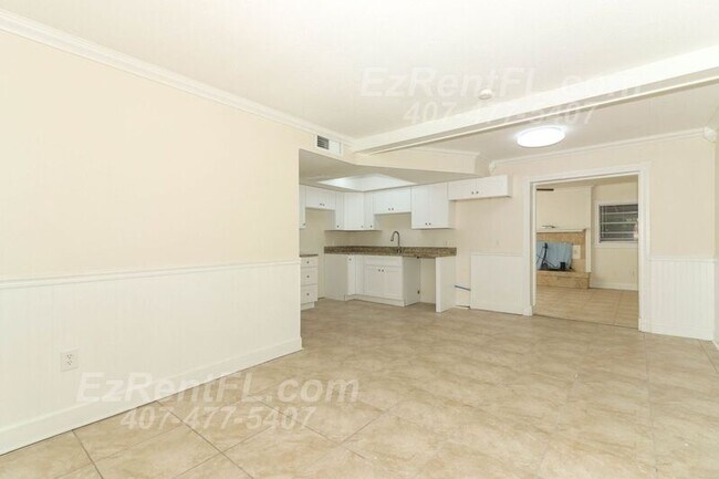 Building Photo - 5632 Lunsford Dr