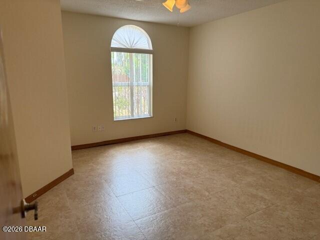 Building Photo - 3554 Irish Ln