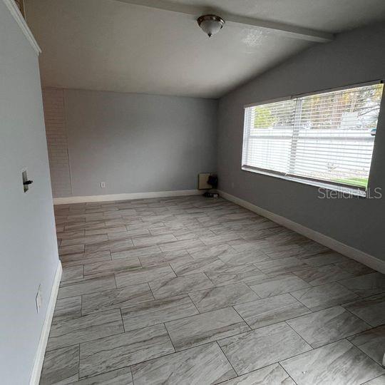 Building Photo - 8714 N Linda Ct