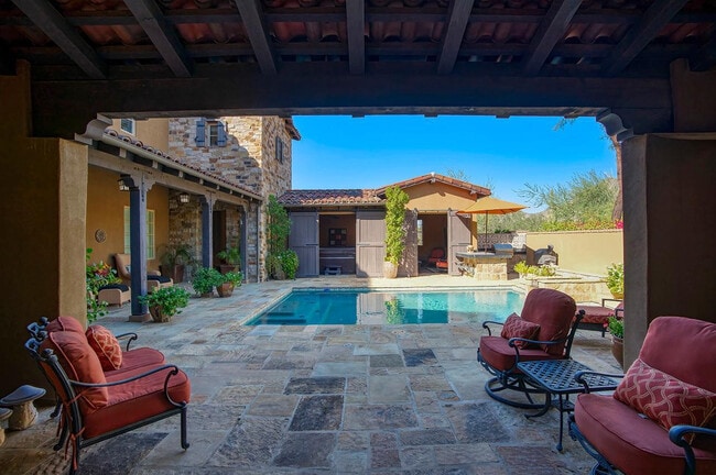 Building Photo - 10287 E Diamond Rim Dr