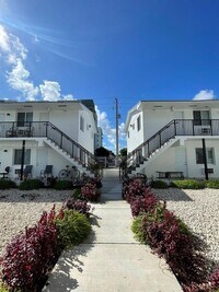 Building Photo - 747 NW 60th St
