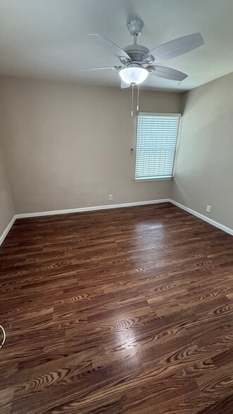 Bedroom - 2540 W Ramona Rd