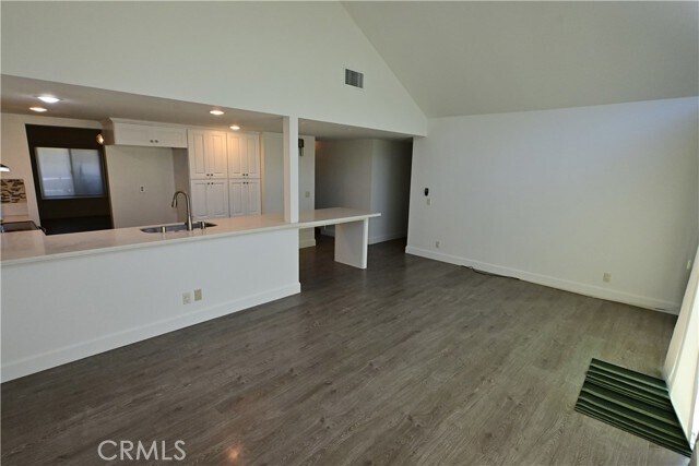 Building Photo - 9550 Avenida Monterey