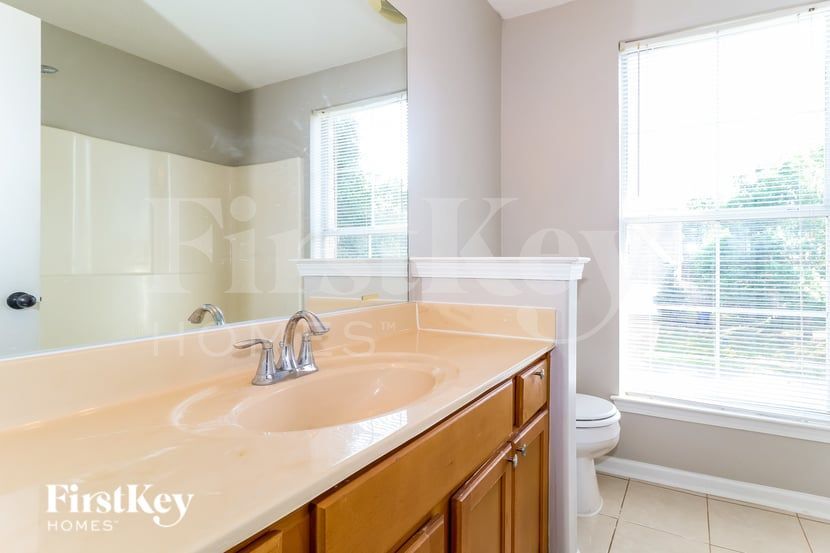 Building Photo - 9226 Chastain Pl