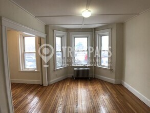 Building Photo - 2 bedroom in Boston MA 02215