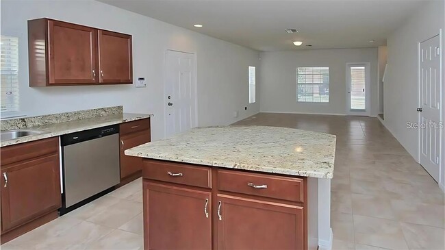 Building Photo - 4718 Somerset Hill Ln