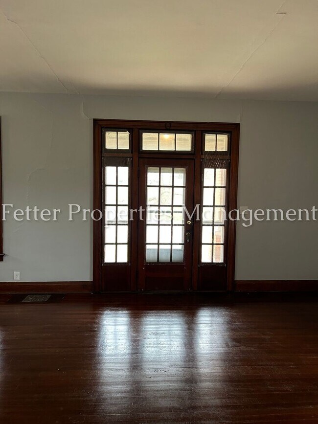 Building Photo - 3616 Stringtown Rd