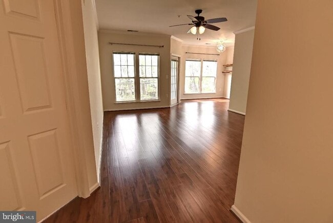 Building Photo - 1501 North Point Dr