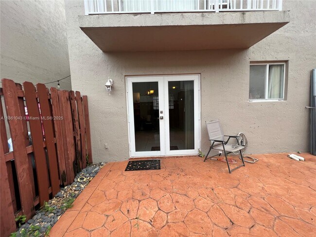 Building Photo - 7231 NW 174th Terrace