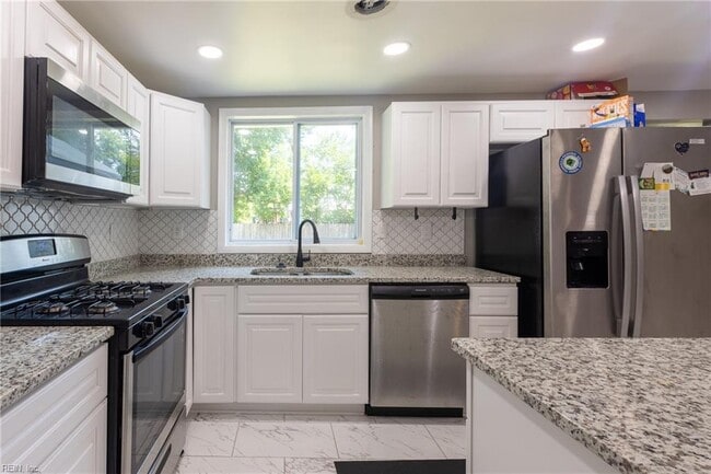 Building Photo - 1507 Hastings Dr