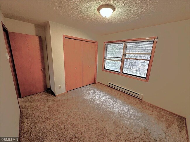 Building Photo - 704 8th St N