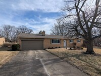 Building Photo - Furnished Ranch in West Chester