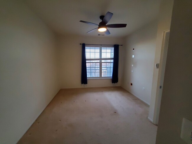 Building Photo - 3021 Nicosh Cir