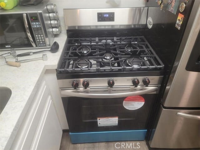 Building Photo - 3050 S Bristol St