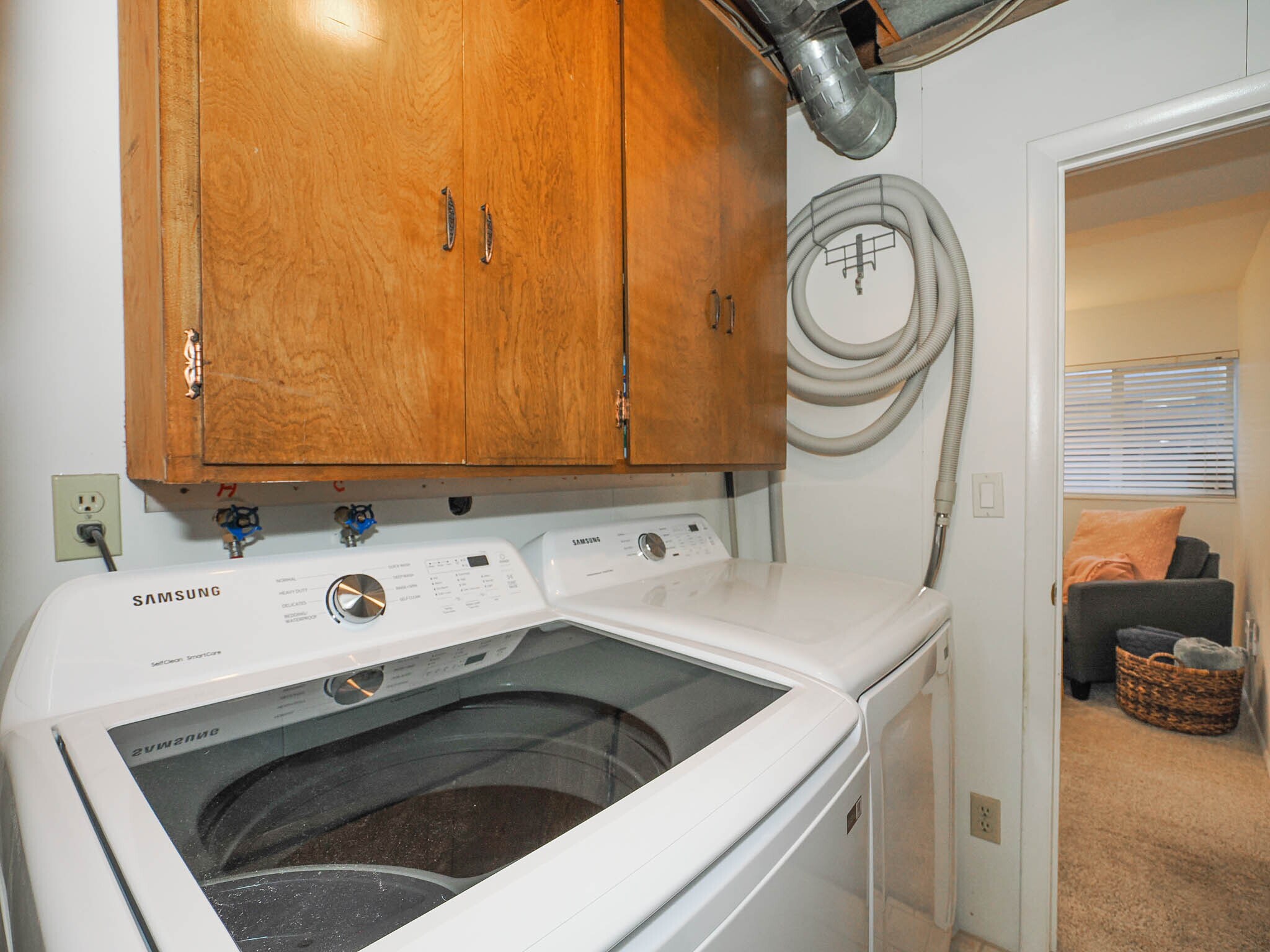 Laundry Room - 2185 E 9800 S