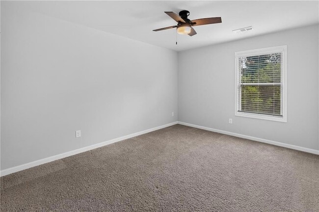 Building Photo - 205 Orchard Trail