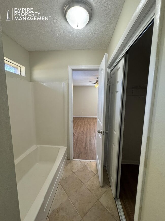 Building Photo - Available For Immediate Move-In!