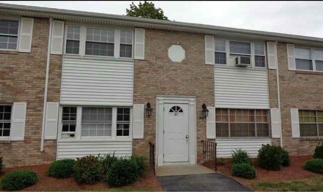 Building Photo - 80 Washington Park Dr
