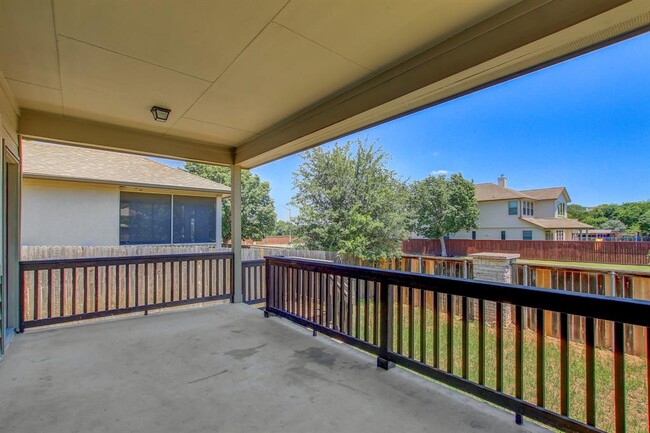Building Photo - 356 Quarry Ln