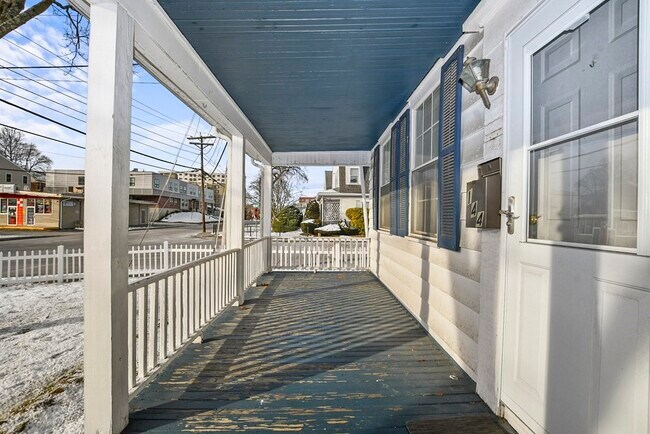 Building Photo - 144-146 Broad St