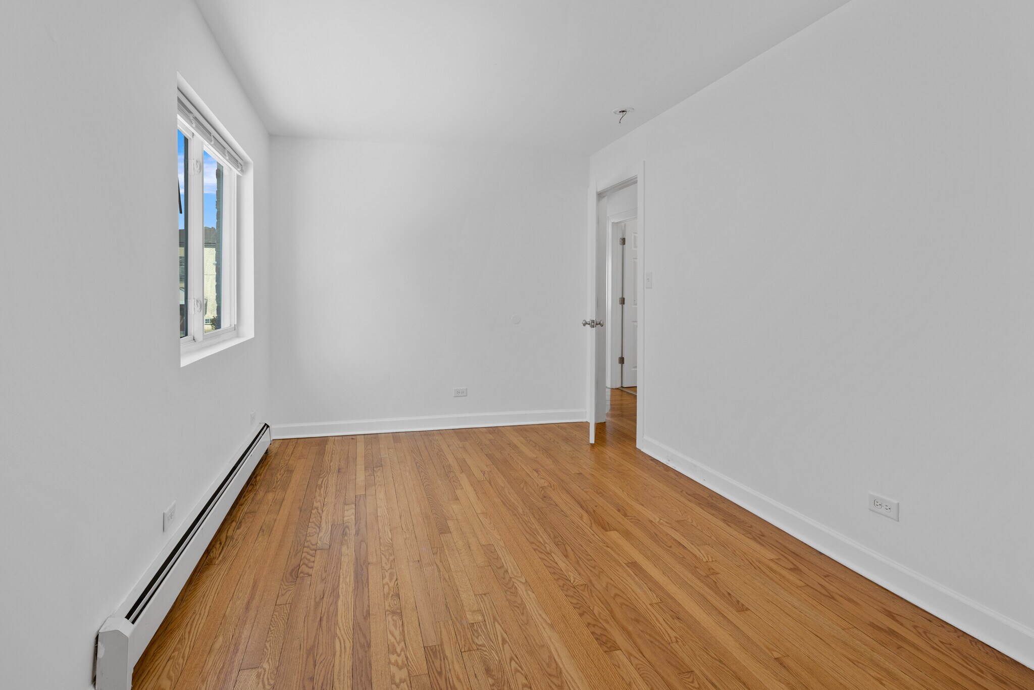 Building Photo - 9606 Golf Terrace