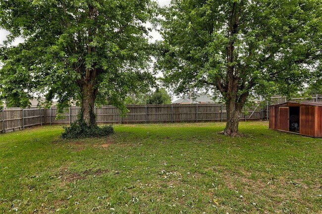 Building Photo - 11832 Sagamore Dr