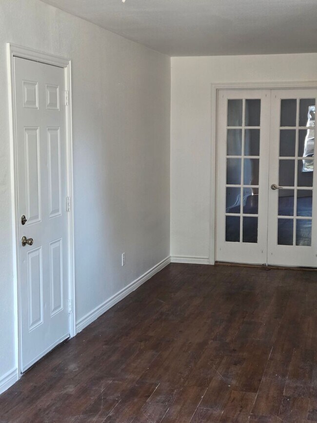 Building Photo - Nice 3 bedroom 1 bath for rent