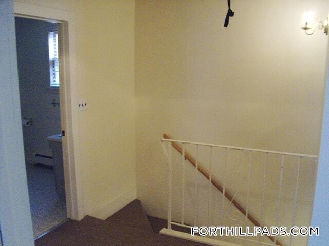 Building Photo - 44 Vale St