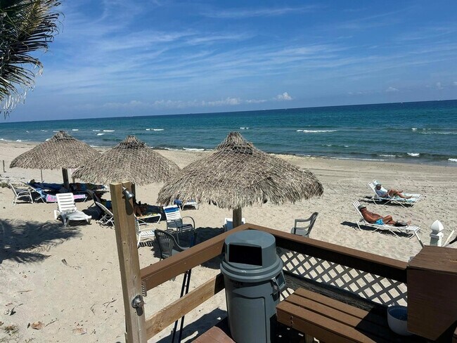 Building Photo - 3912 S Ocean Blvd