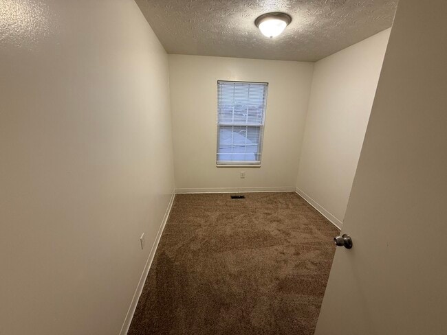 Building Photo - 3719 Trent Cir