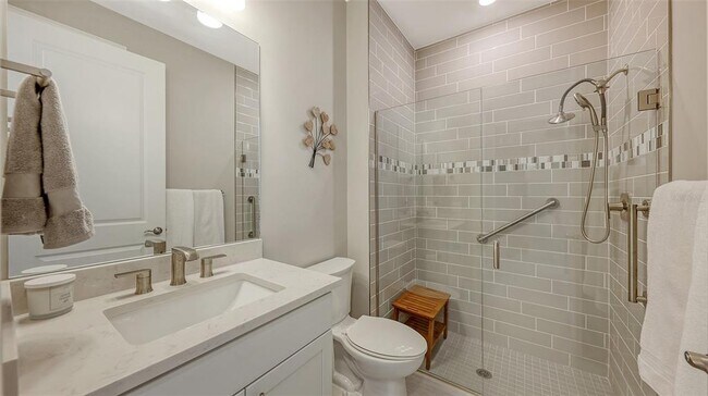 Building Photo - 7675 Summerland Cove