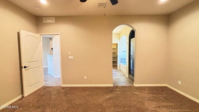 Building Photo - 2148 Honour Point Pl