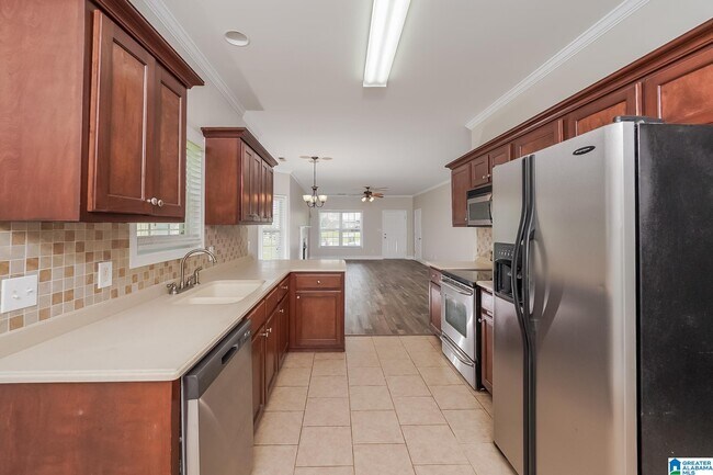 Building Photo - 4162 Hathaway Ln
