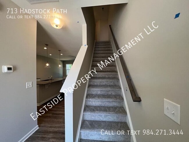 Building Photo - 713 Hadstock Path