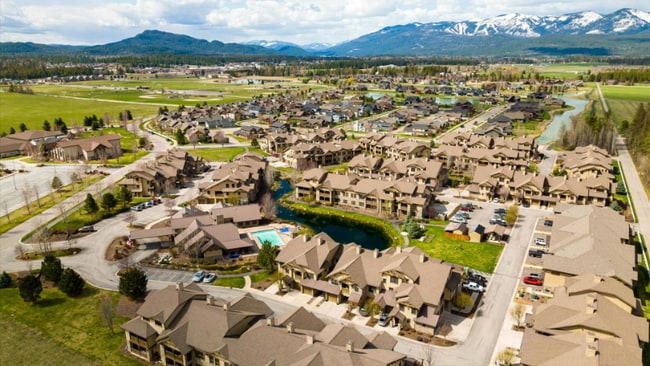 Building Photo - 6310 Locarno Dr