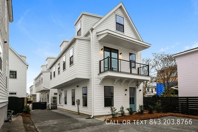 Building Photo - 12.5 Nunan St