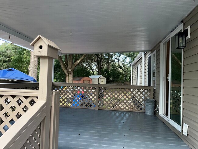 Building Photo - 9995 SE 170th Pl