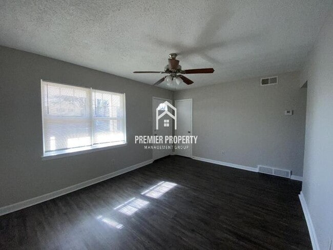 Building Photo - 3784 Kipling Ave