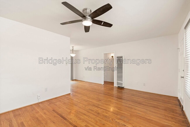 Building Photo - 5124 Benton Pl