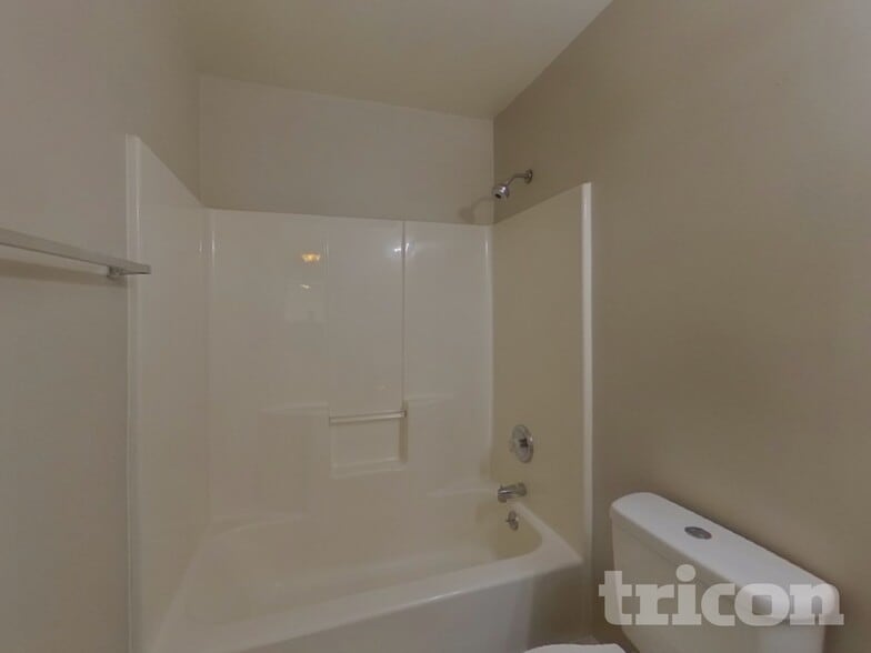 Building Photo - 7120 Idlewild Brook Ln