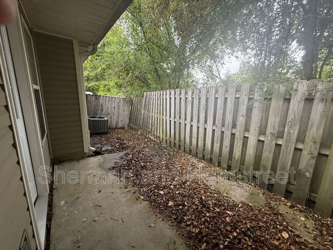 Building Photo - 2026 Buckhaven Way