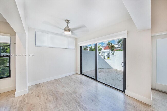 Building Photo - 20945 Bay Ct