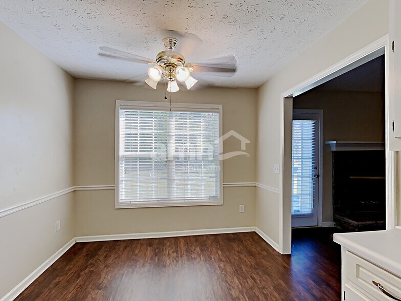 Building Photo - 4190 Eden Valley Dr