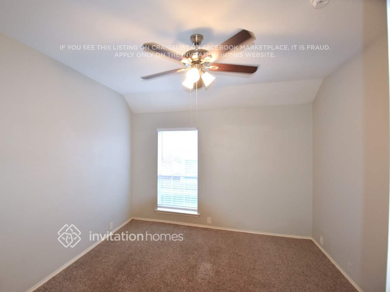 Building Photo - 4737 Park Downs Dr