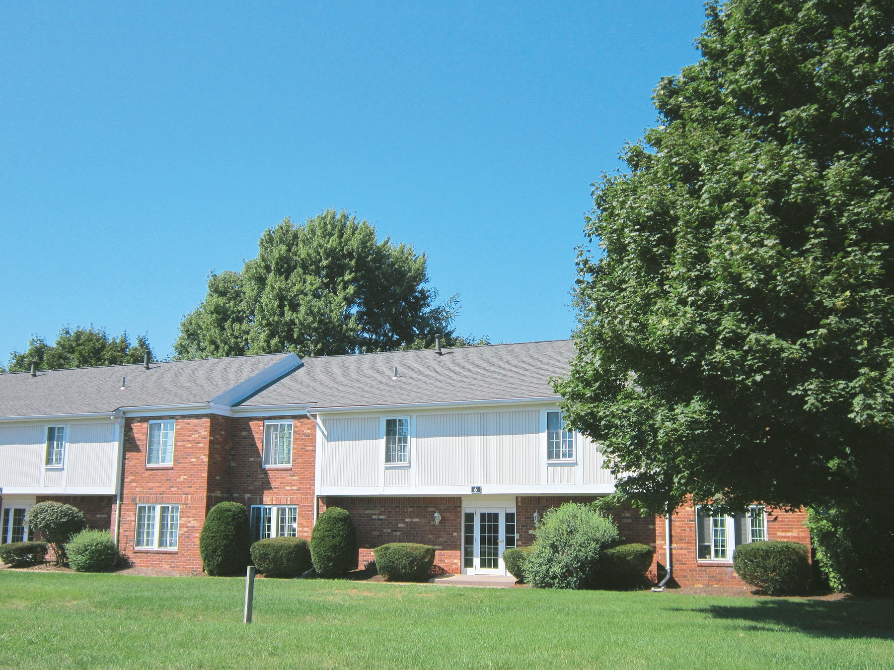 Windsor Gardens Apartments 2859 Manitou Rd Rochester NY 14624