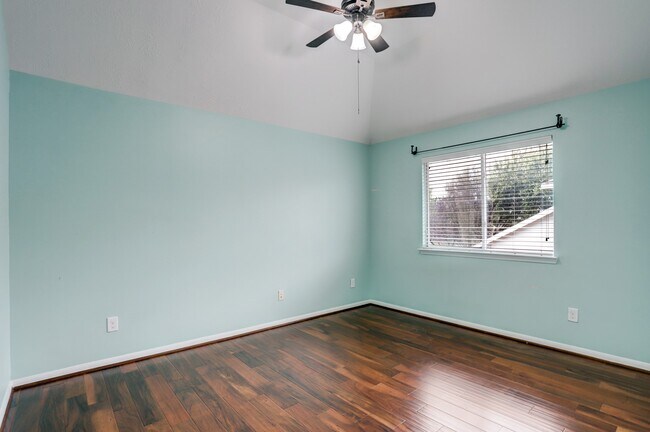 Building Photo - 24823 Garnet Shadow Ln